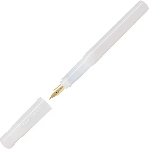 Drowsy Ivory Kakuno Fountain Pen Madoromi Color Series · Pilot