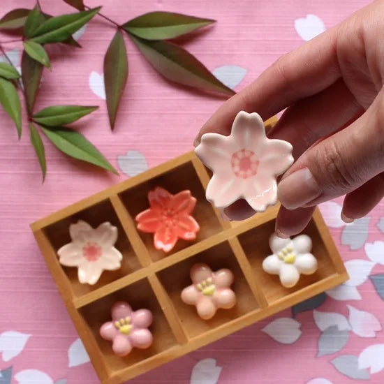 Sakura Chopstick Rest · Masters Craft