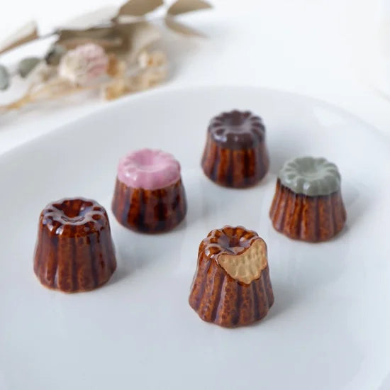 Matcha Canelé Chopstick Rest · Masters Craft