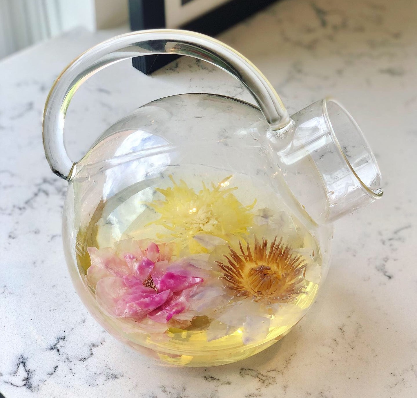 TShangri-La Rose · The Qi Herbal Tea