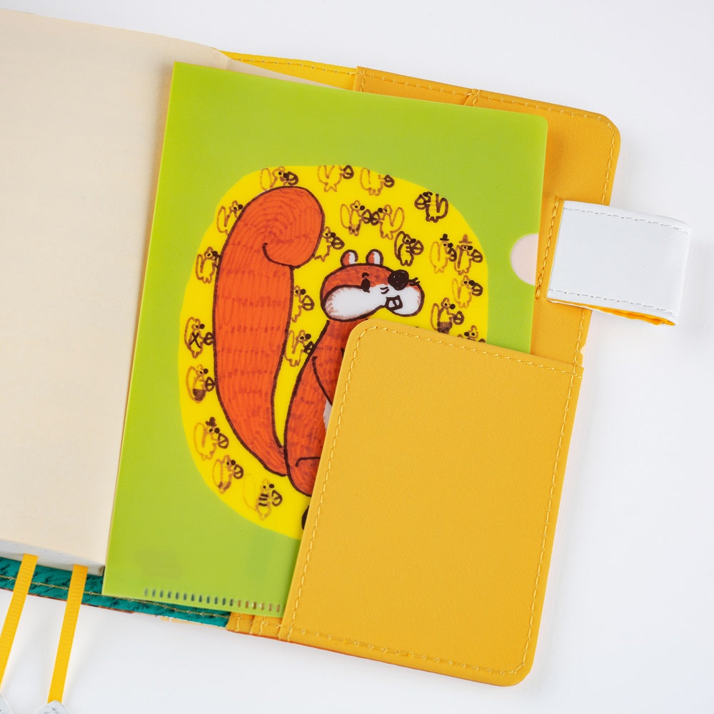 100%ORANGE: Squirrel’s Moving Day Folders《Set of 3 | A6 Size》 · Hobonichi