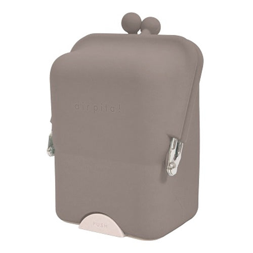 air pita! Pen Case · KUTSUWA