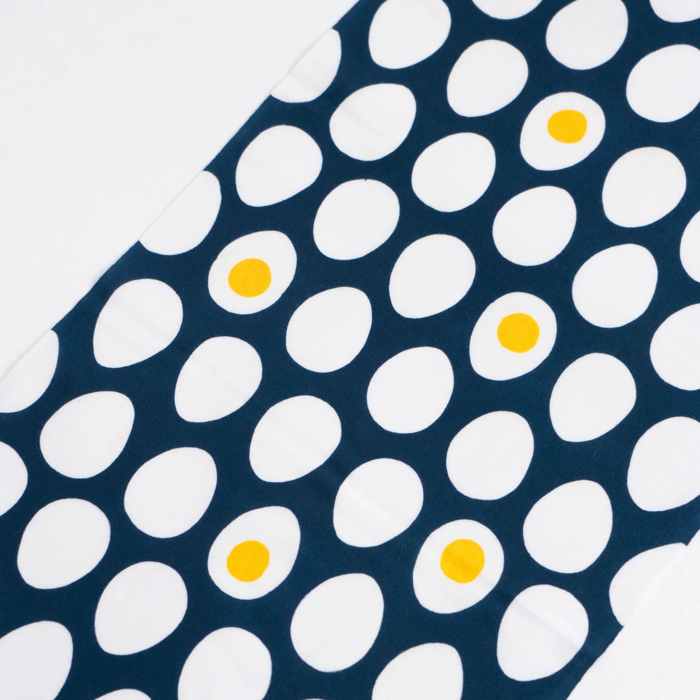 Tamago Eggs - Tenugui towel / Kamawanu