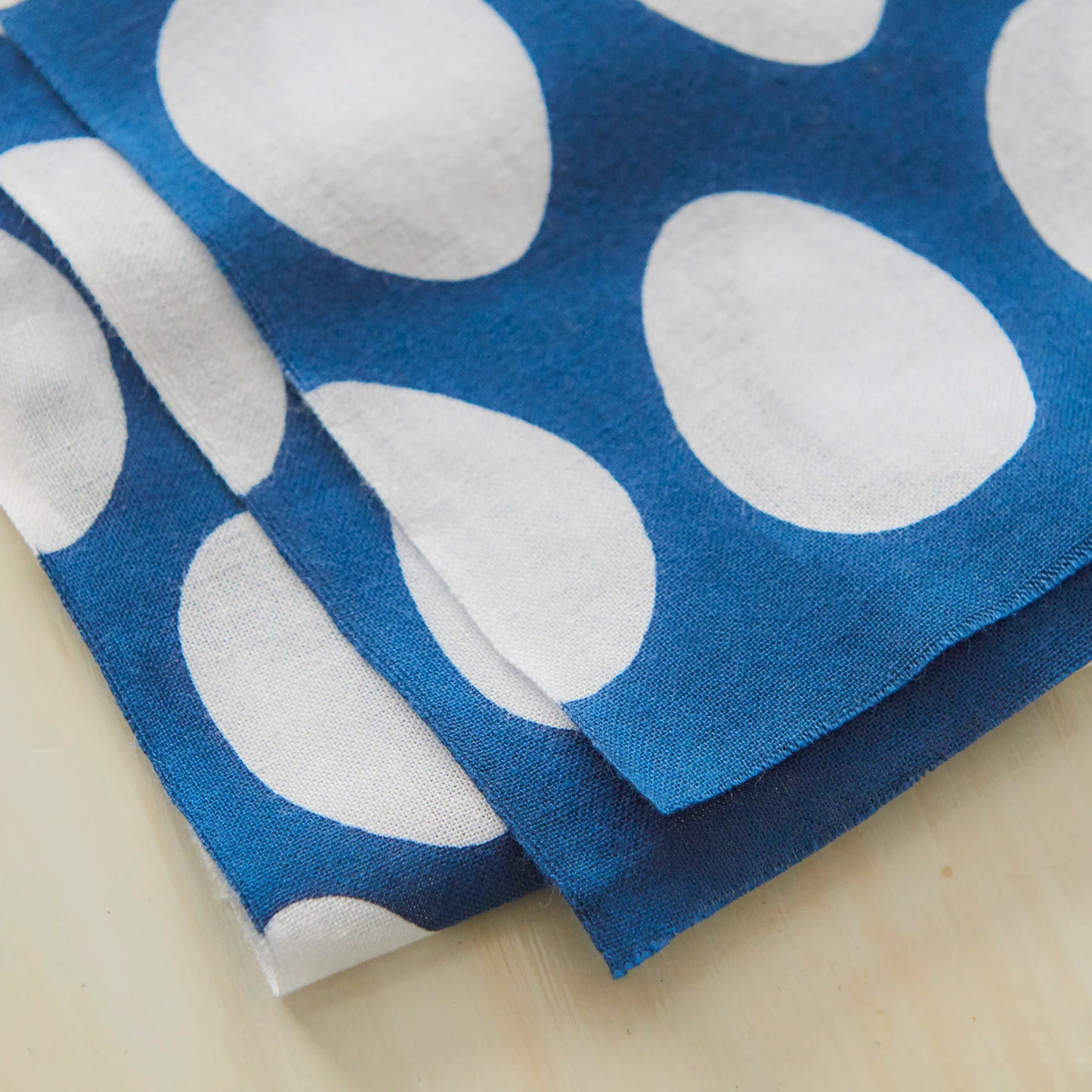 Tamago Eggs - Tenugui towel / Kamawanu