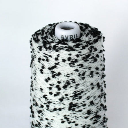 Black Dot Mizutama Minicone · AVRIL Yarn