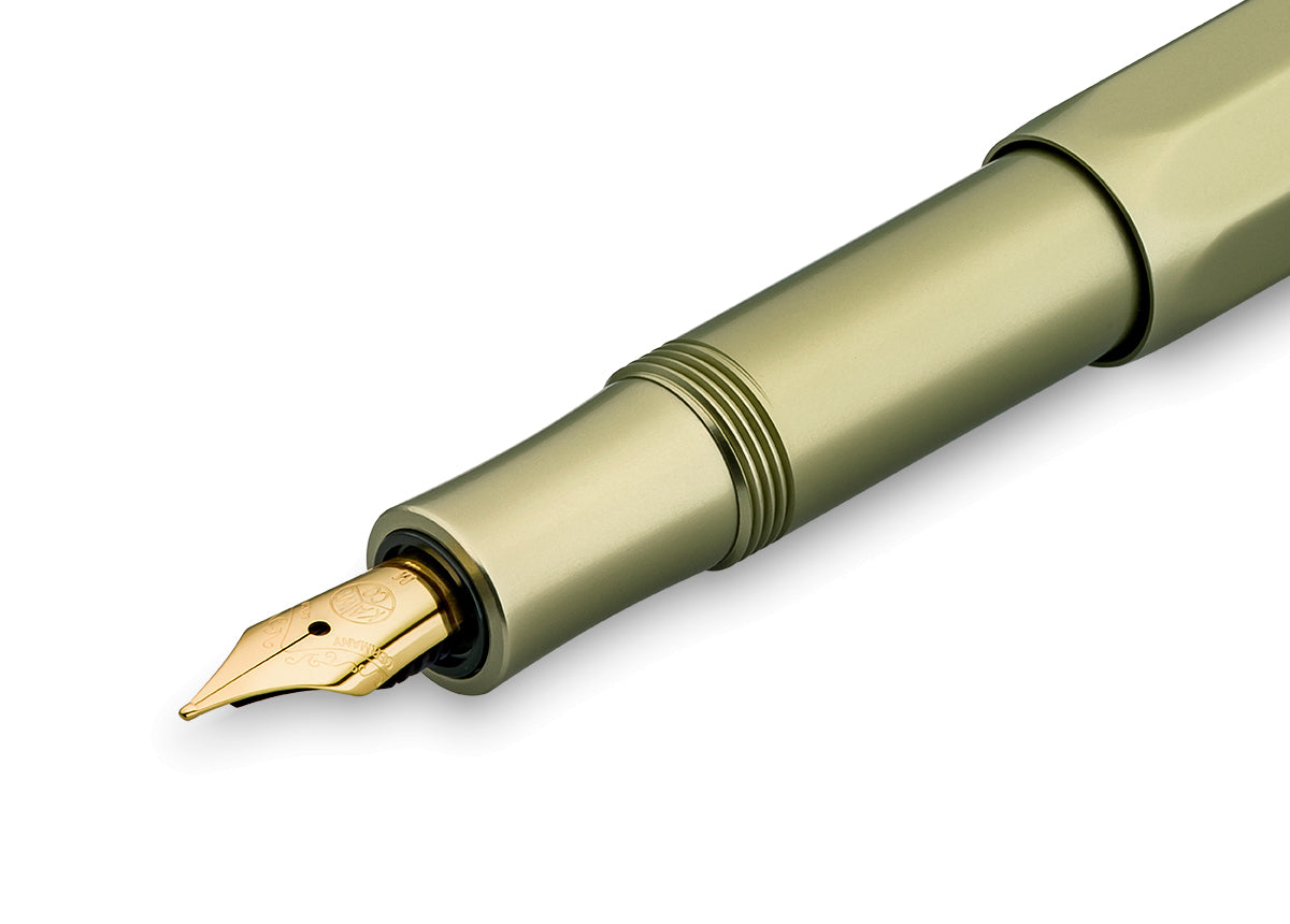 Olivine Collector's Edition Aluminum Sport Fountain Pen · Kaweco