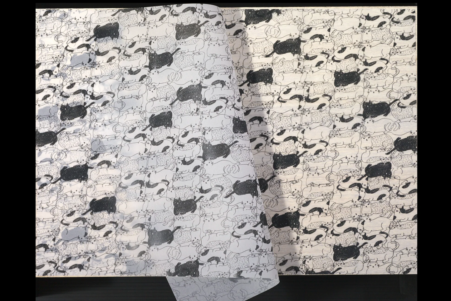 A3 size Messy Cat Tracing Wrapping Paper · Regaro Papiro