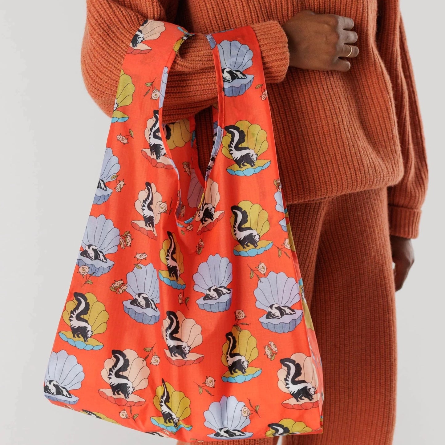 Half Shell Skunk / Standard Baggu