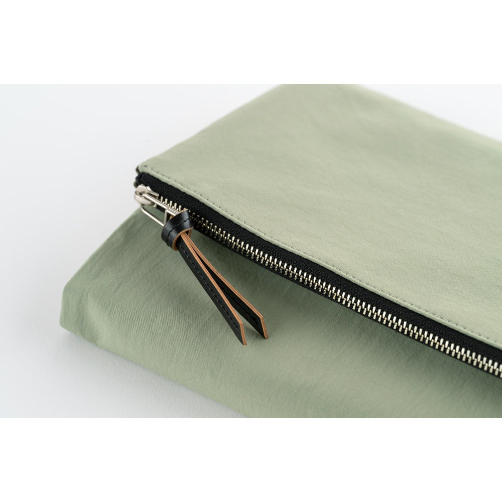 2026 Hobonichi Techo English Cousin Book / Tragen: Oakmoss《January Start | English | A5》