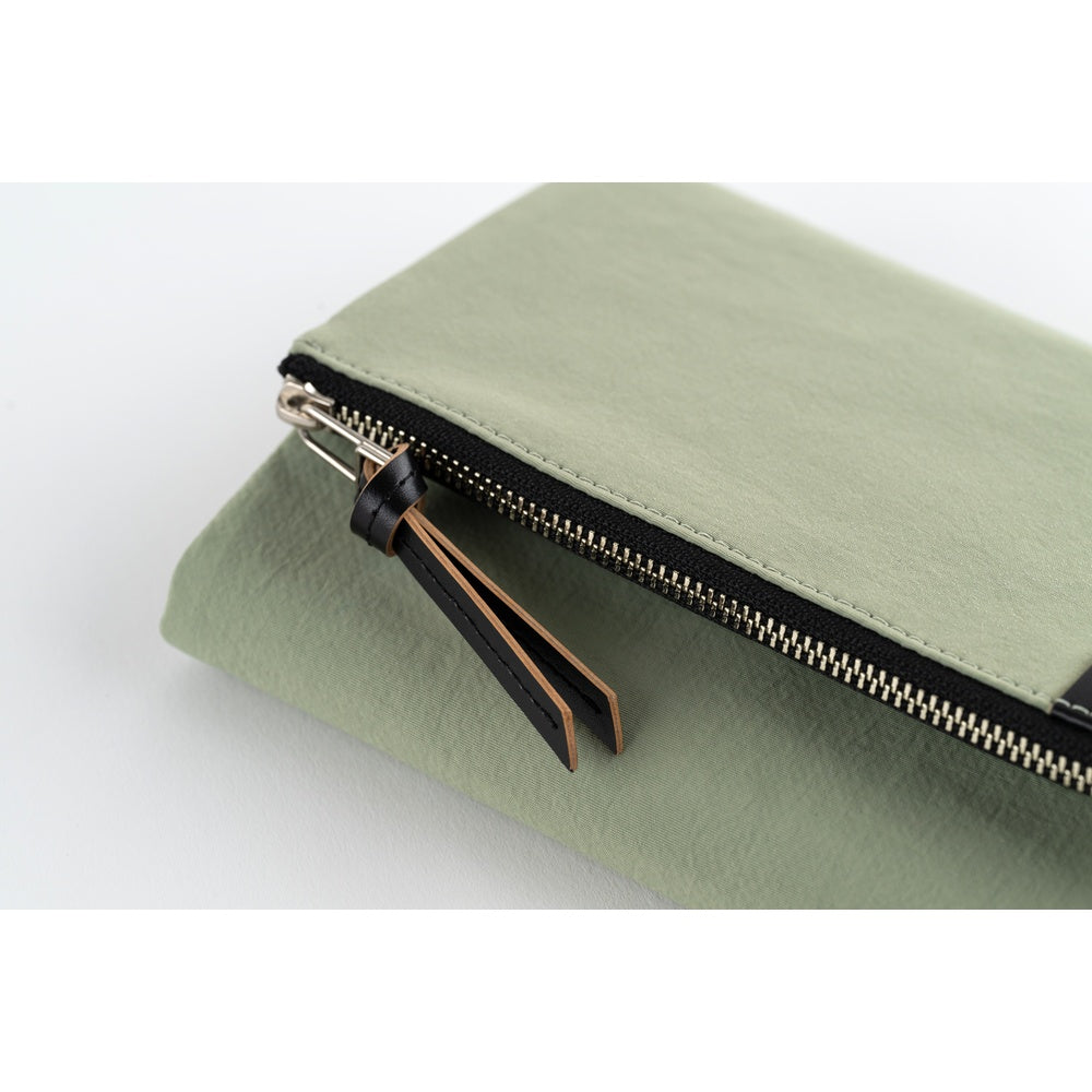 2026 Hobonichi Techo English Original Book + Tragen: Oakmoss Cover《January Start | English | A6》