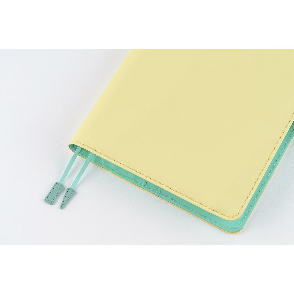 2026 Hobonichi Techo English Cousin Book / Colors: Chamomile Mint Cover《January Start | English | A5》