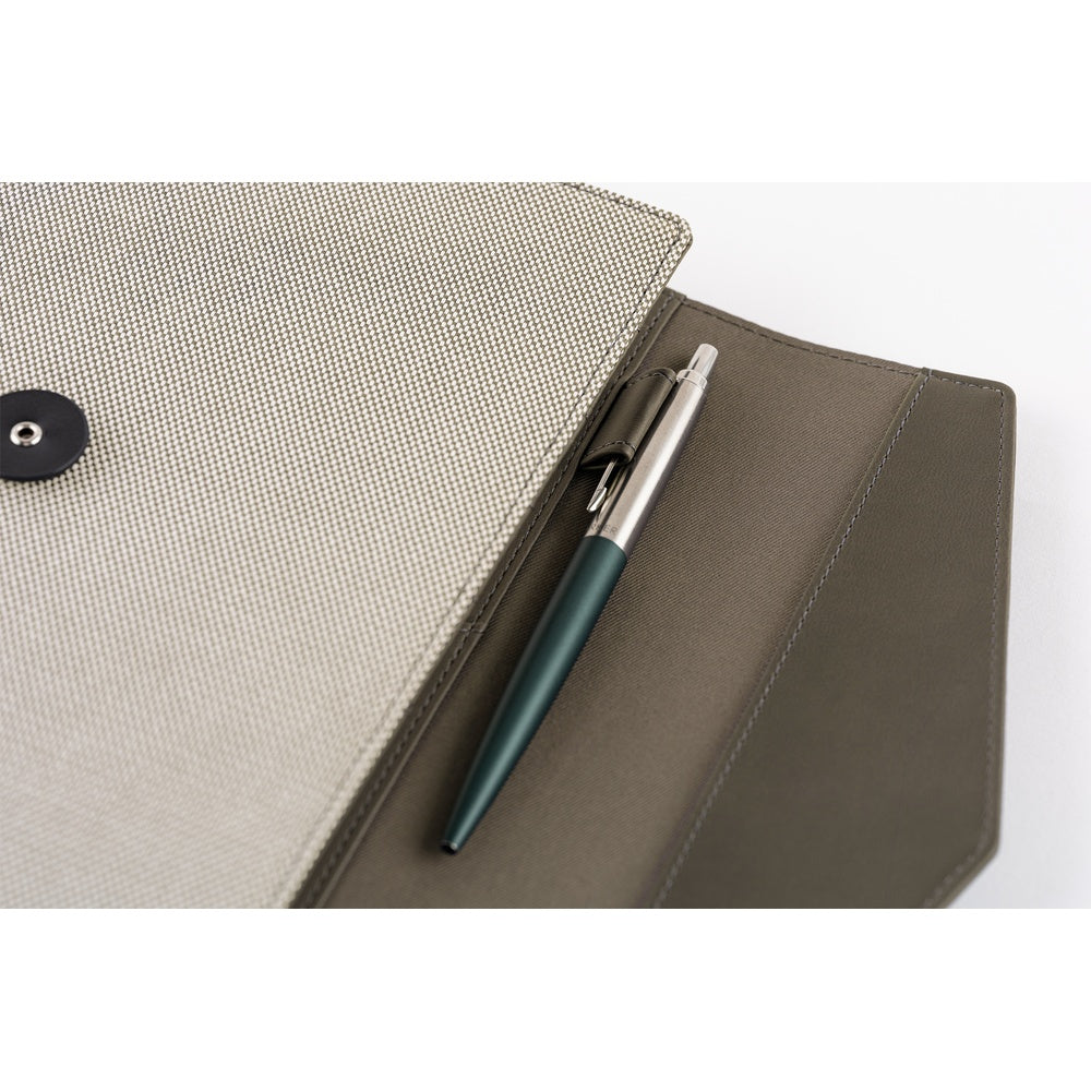 2026 Hobonichi Techo English Cousin Book / Letter Cover《January Start | English | A5》