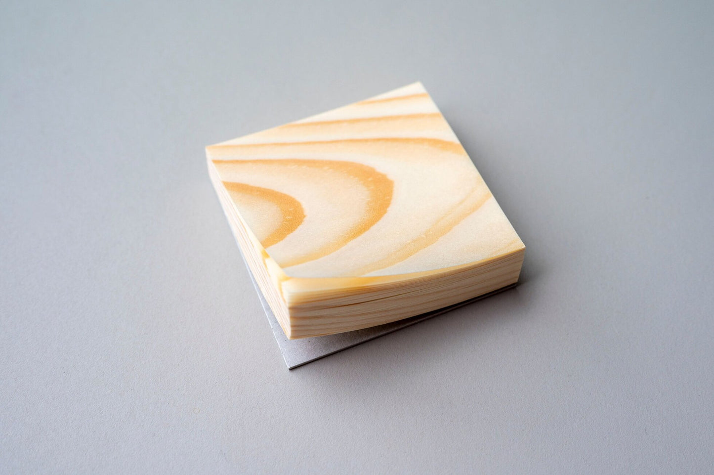 Shikibun Handcrafted Red Pine Wood Memo Block · Yamatowa Forest Goods