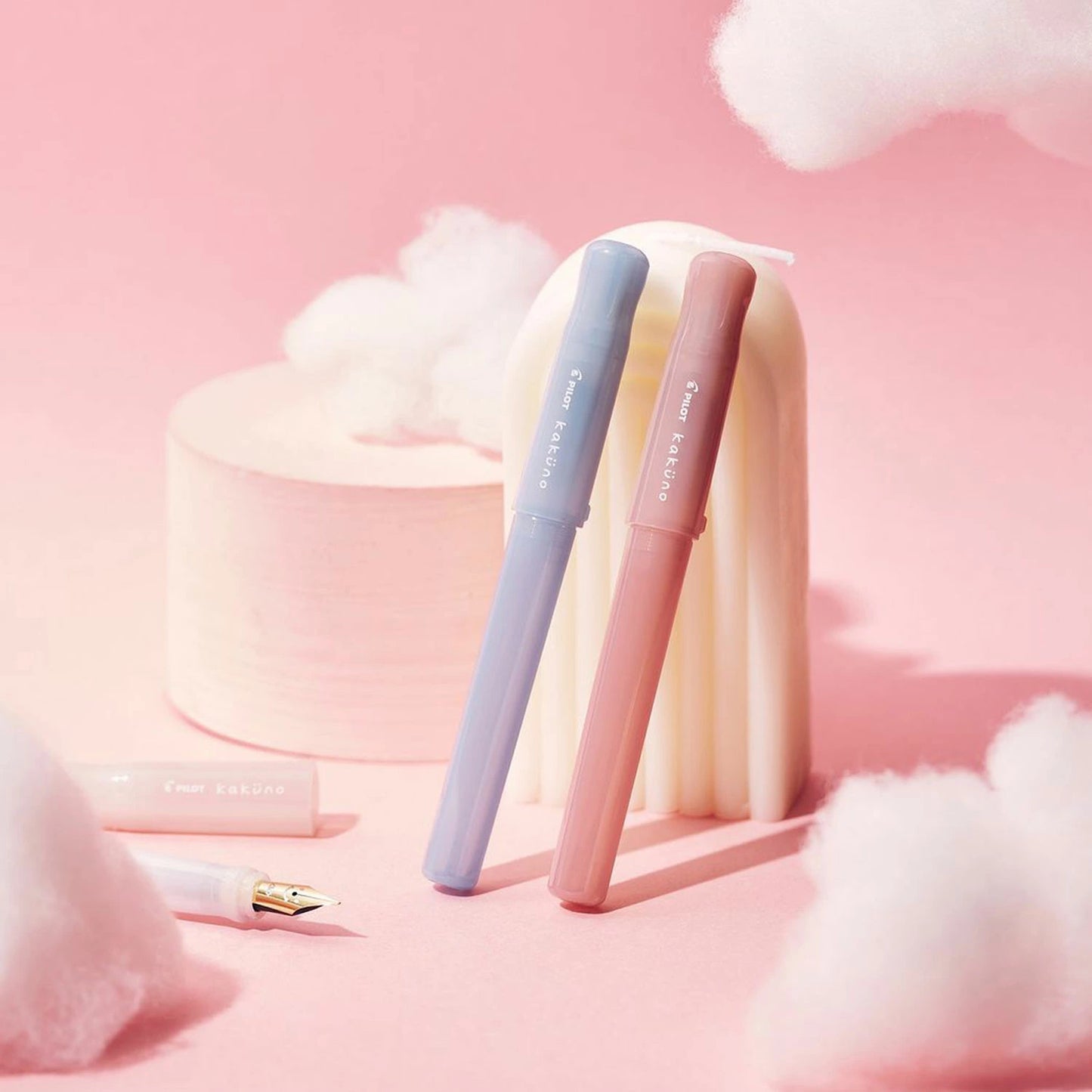 Drowsy Ivory Kakuno Fountain Pen Madoromi Color Series · Pilot