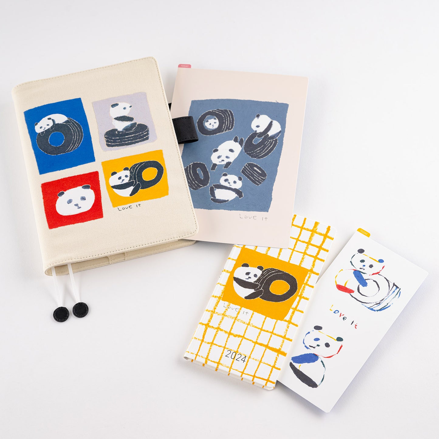 Jin Kitamura: Love it (Panda) / Hobonichi Pencil Board
