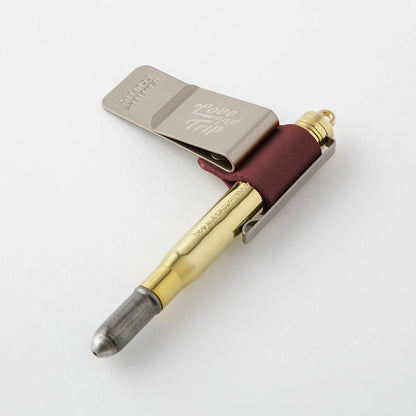 TRAVELER'S LOVE AND TRIP Pen Holder (Red)