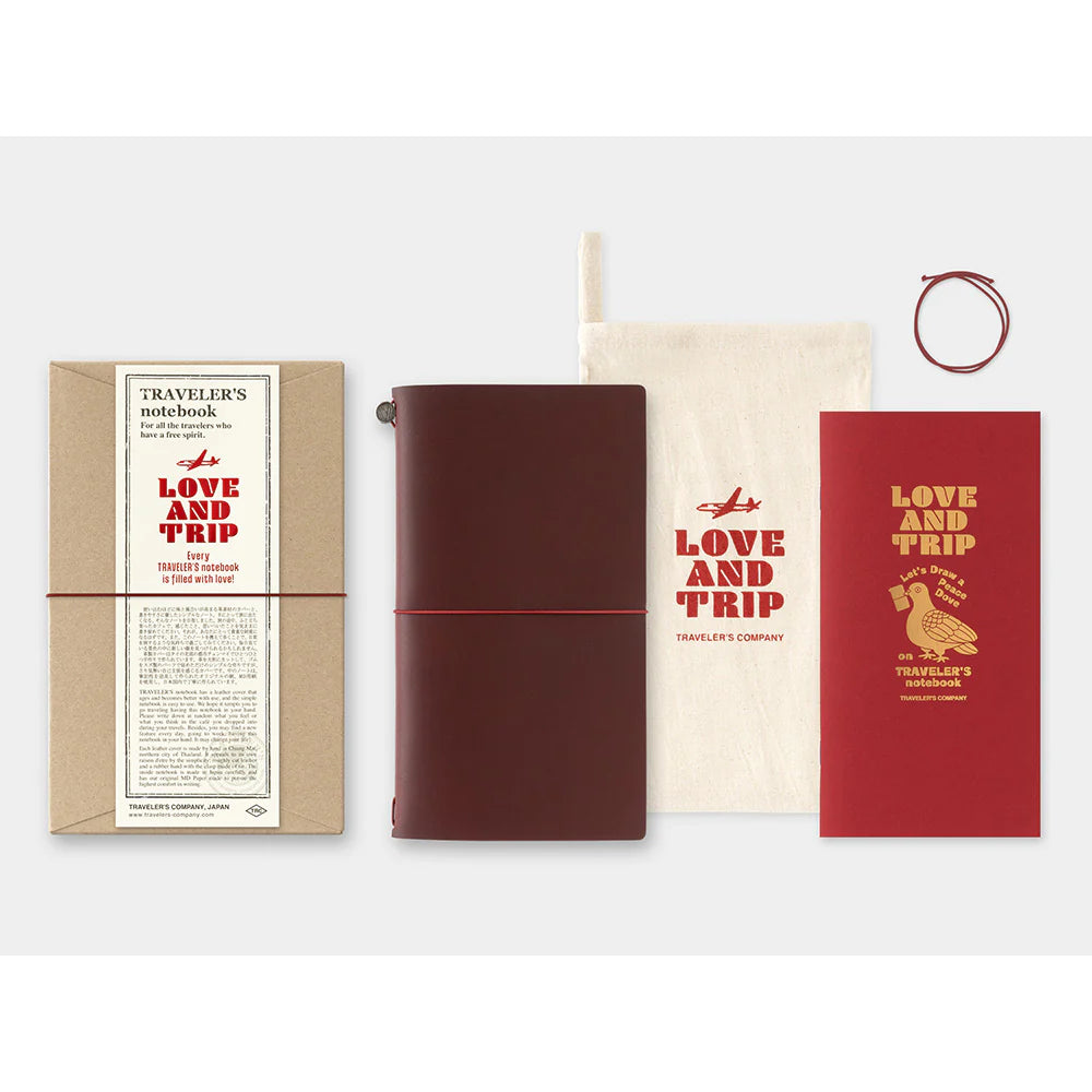 TRAVELER'S Notebook LOVE AND TRIP / Red (Regular Size)