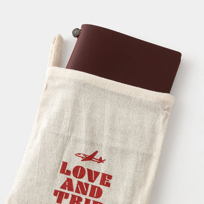TRAVELER'S Notebook LOVE AND TRIP / Red (Regular Size)