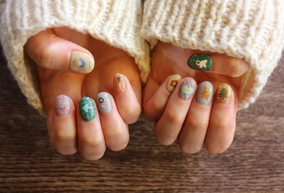 Mariko Fukuoka Nail Stickers · Cozyca