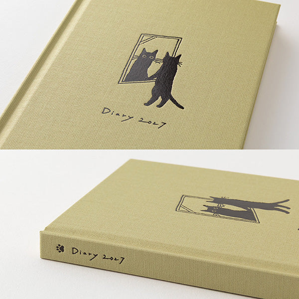 2028 Midori Beige Cat Book Diary《B6》