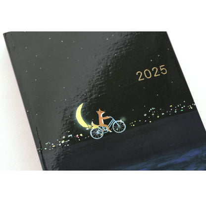 Hiroko Kubota: Crescent Moon Delivery · 2025 English Hobonichi Techo A6 HON