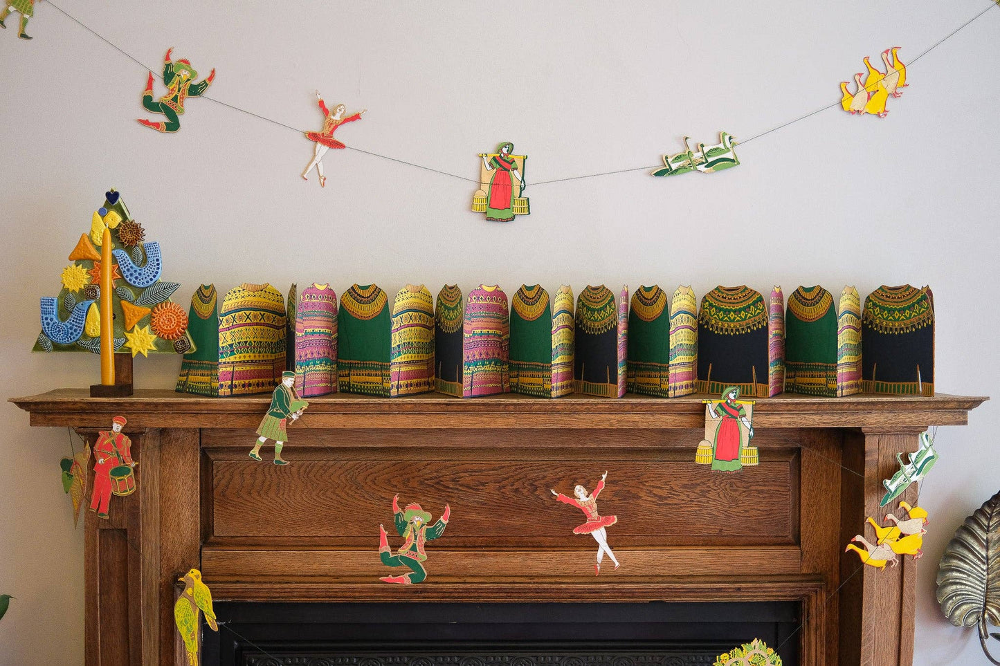 Fairisle Sweaters Concertina Garland · East End Press