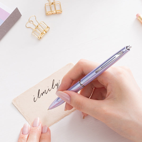 Pilot ILMILY Black Oil-Based Ballpoint Pen《0.5mm》