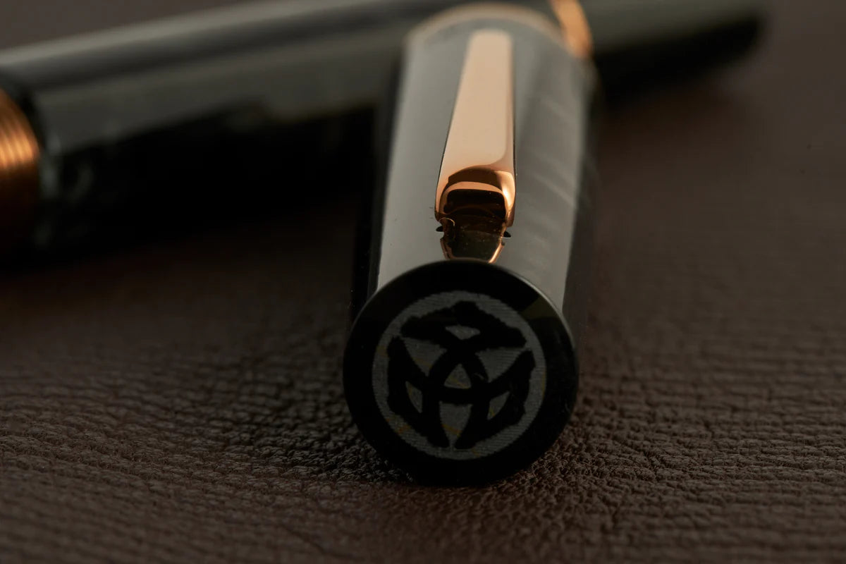 TWSBI Obsidian Fountain Pen《Medium》