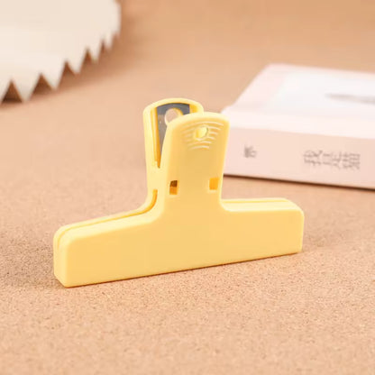 Plastic Clamp Clip