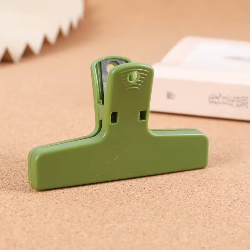 Plastic Clamp Clip