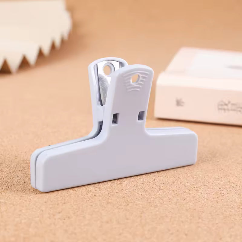 Plastic Clamp Clip