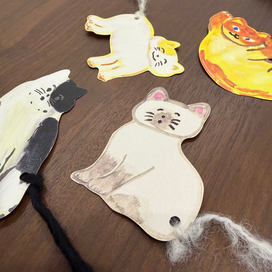 Cat Bookmarks with Yarn Tails · Paper Message