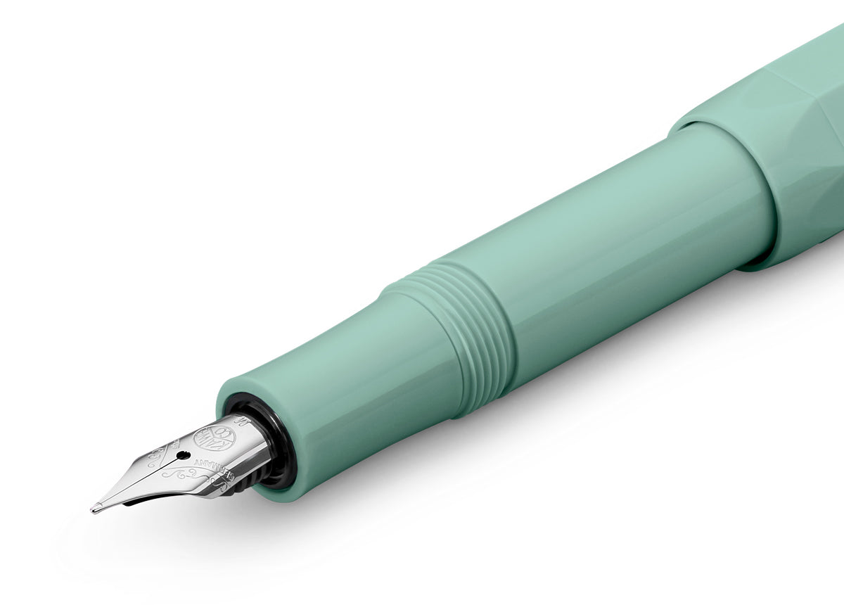Smooth Sage Collector's Edition Classic Sport Fountain Pen《Fine Nib》 · Kaweco