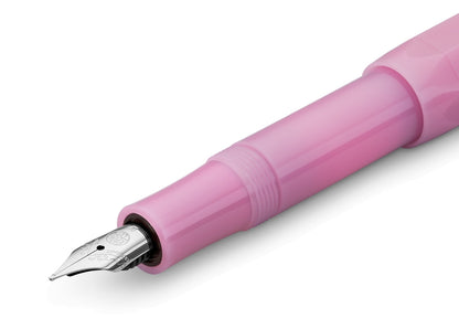 Frosted Sport Fountain Pen / Blush Pitaya · Kaweco