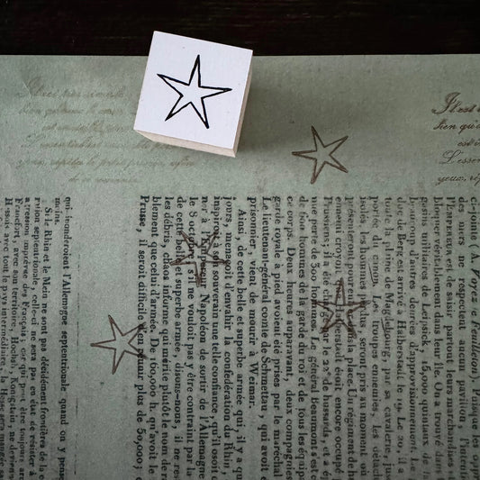 Petite Etoile Wooden Stamp・Mon petit artiste