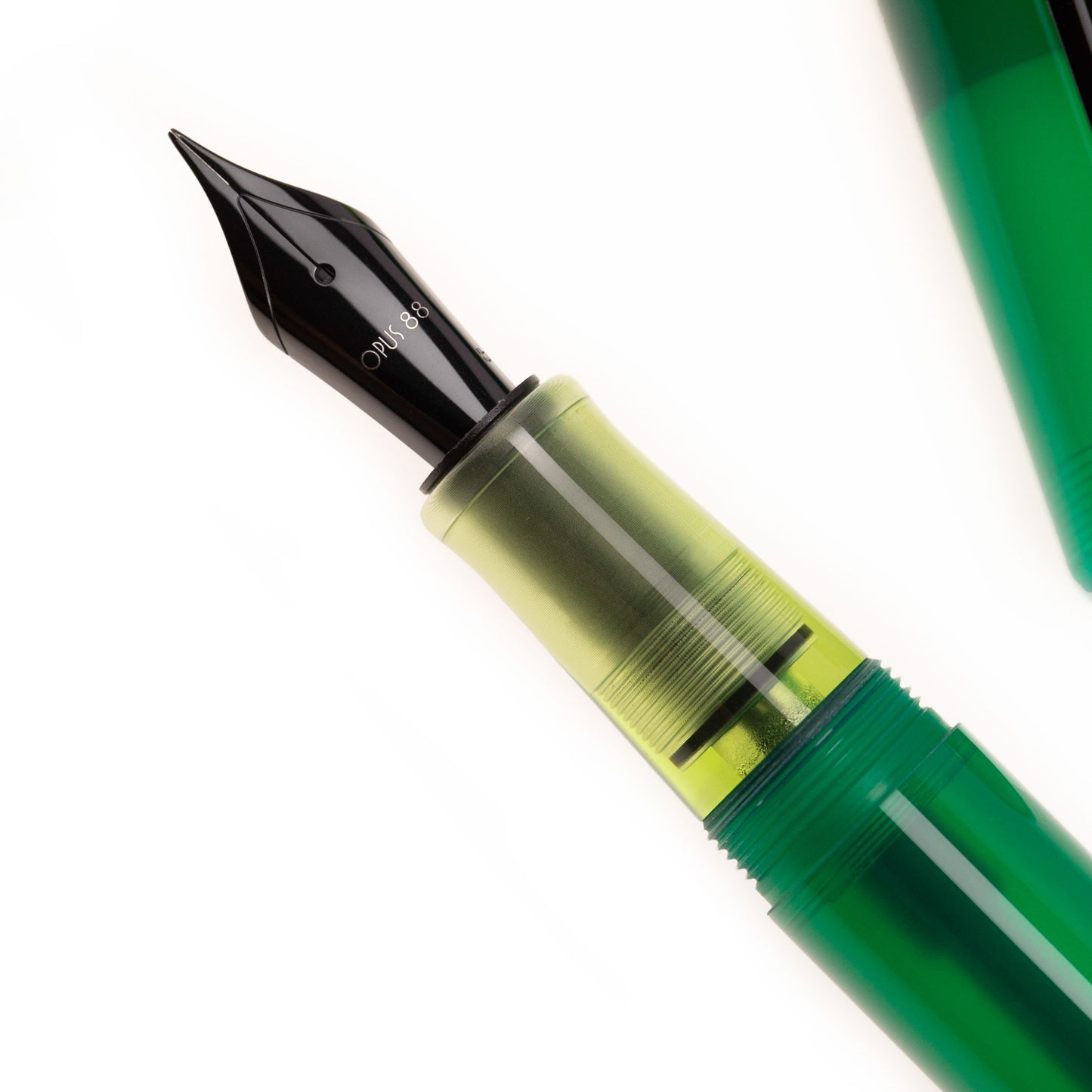 OPUS 88 Green Demonstrator with Black Nib《Fine》