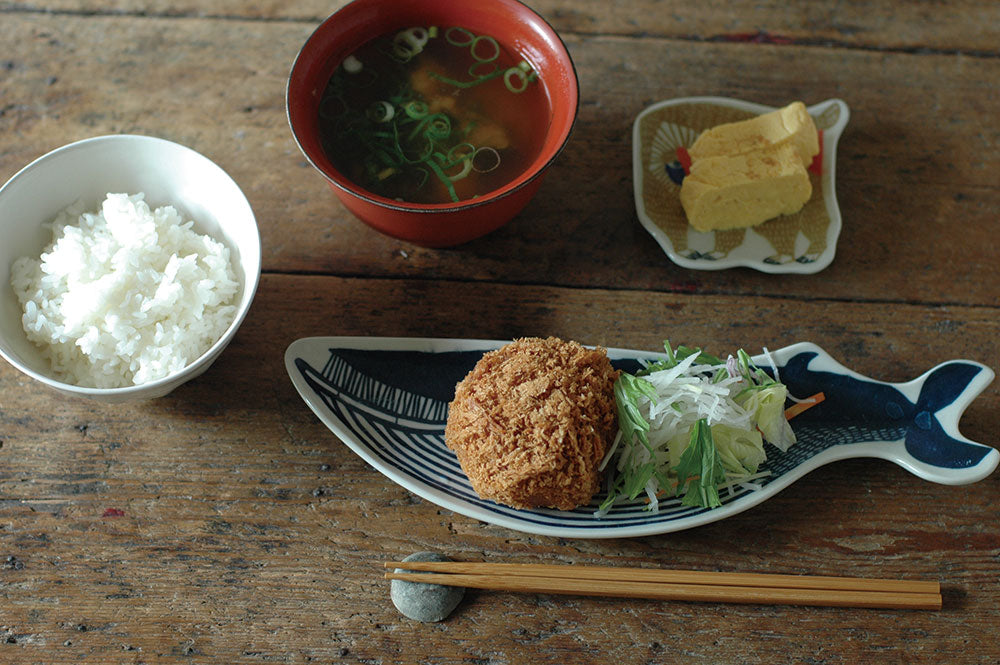 Whale kata kata Long Dish · Classiky