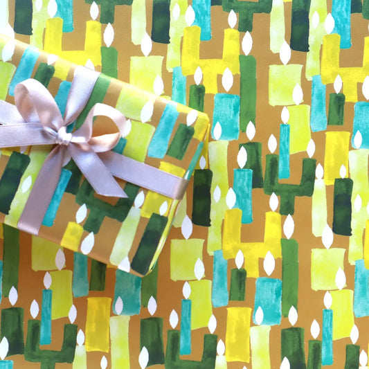 Candle Pattern Wrapping Paper · Regaro Papiro