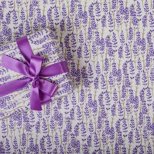 Lavender Wrapping Paper · Regaro Papiro
