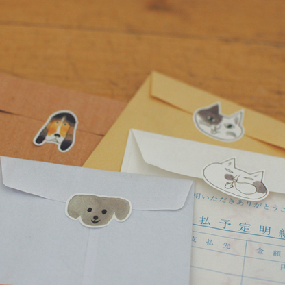 Toranekobonbon Sticker Roll / Dog 30mm · Classiky