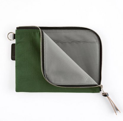 Tragen Flat Pouch A6 · Hobonichi