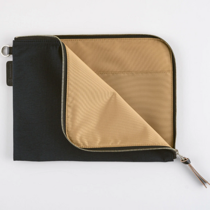 Tragen Flat Pouch A5 · Hobonichi