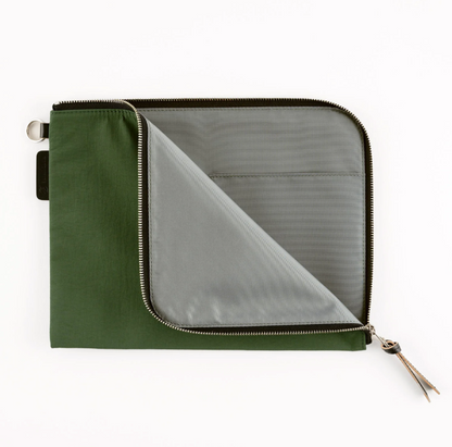 Tragen Flat Pouch A5 · Hobonichi