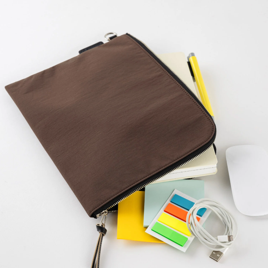 Tragen Flat Pouch A5 · Hobonichi