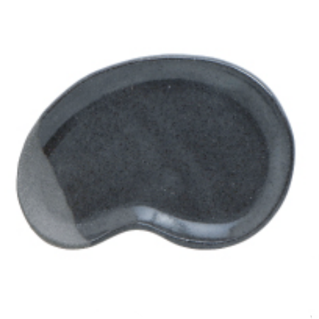 Bean Shape Plate / Black Sesame · Masters Craft