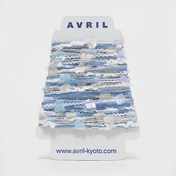 No. 150 (Light Blue) Peracone · AVRIL Yarn