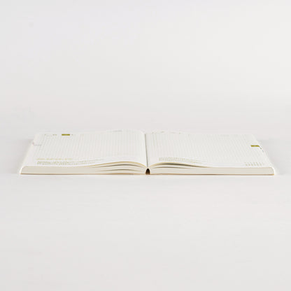 2027 Hobonichi Techo English Cousin Book《A5 size/Daily/Jan start/Mon start》