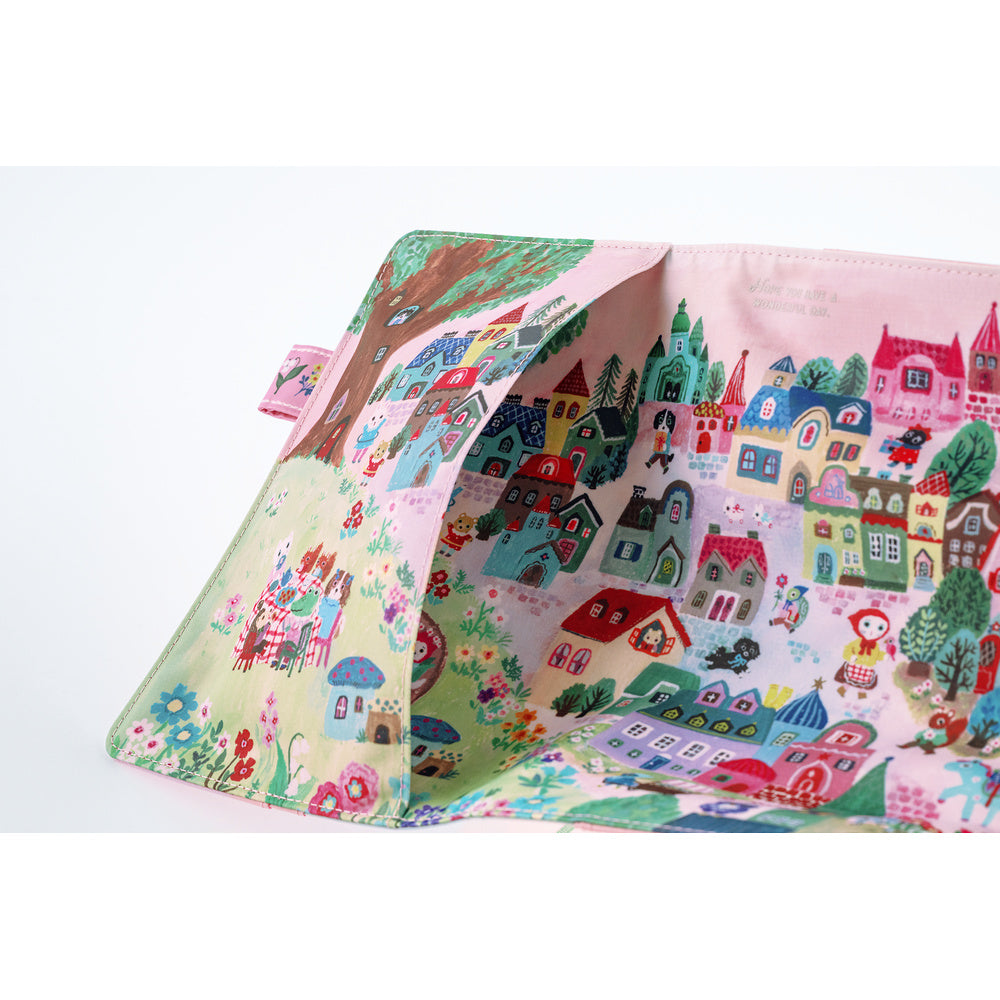 Yumi Kitagishi: White Cat Village《A5 Hobonichi Cousin Cover》