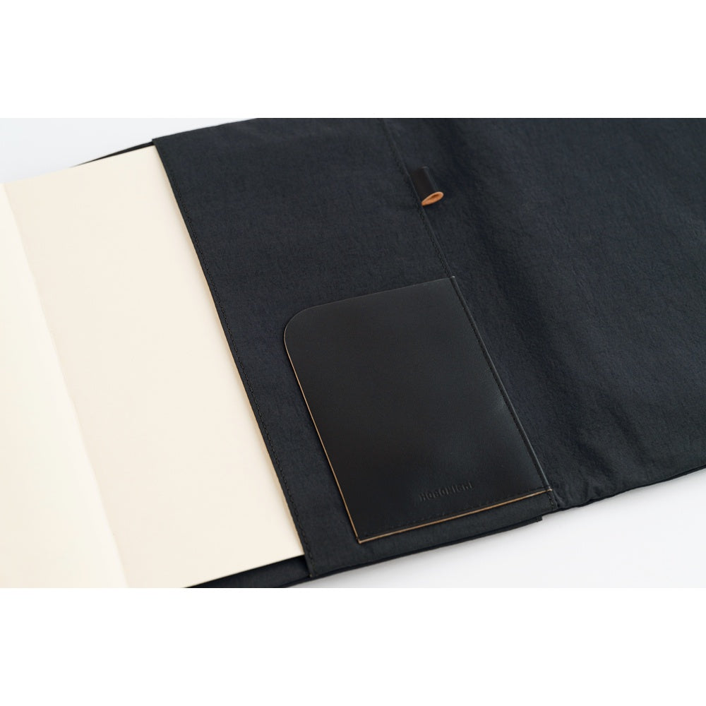 Tragen: Black《A5 Hobonichi Cousin Cover》