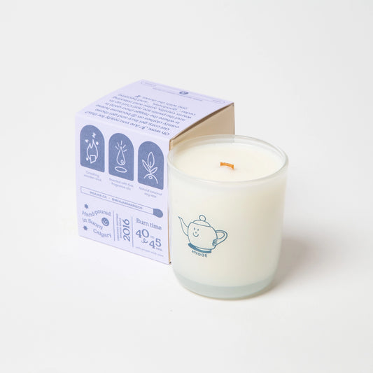 Hygge - Vanilla, Tobacco & Cedar Coconut Soy Candle · Milk Jar Candle Co.